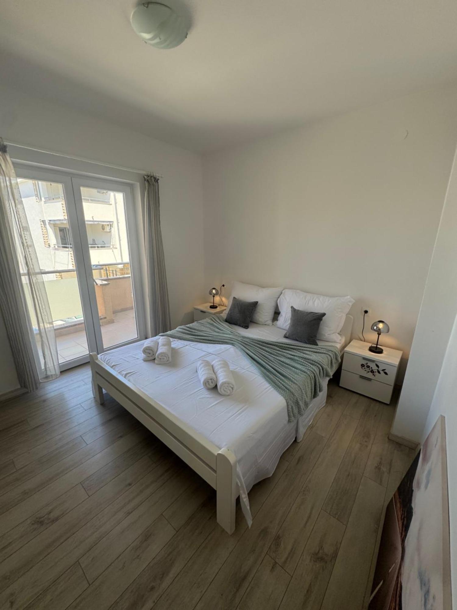 Apartments Toma نوفاليا المظهر الخارجي الصورة